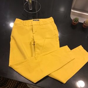 Old navy mustard yellow mid rise